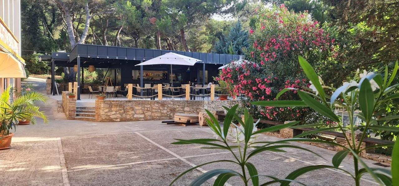 Bungalow Comfort 100 M From The Beach เปรมันตูรา ภายนอก รูปภาพ