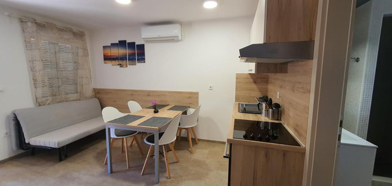 Bungalow Comfort 100 M From The Beach เปรมันตูรา ภายนอก รูปภาพ