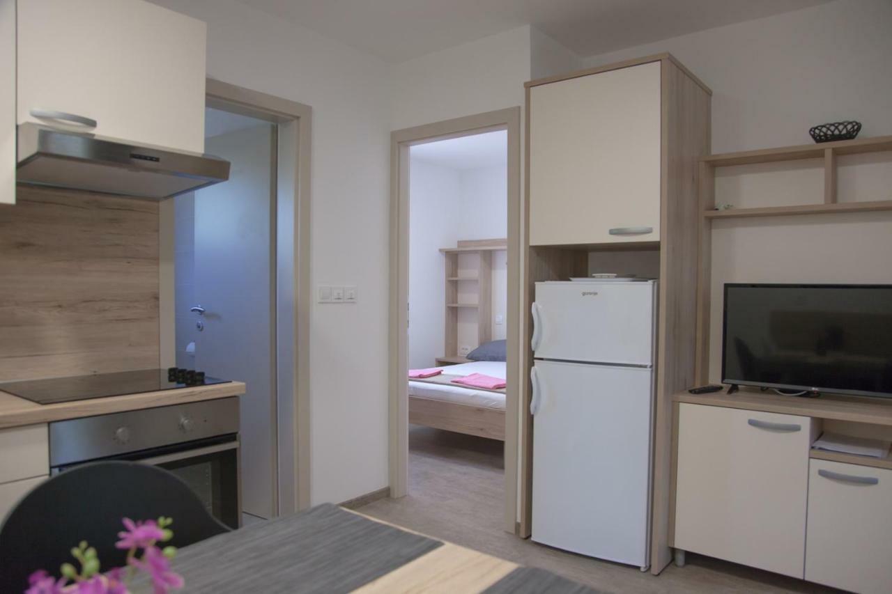 Bungalow Comfort 100 M From The Beach เปรมันตูรา ภายนอก รูปภาพ