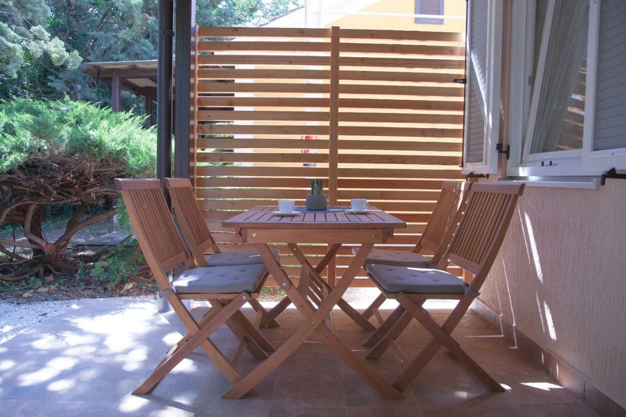 Bungalow Comfort 100 M From The Beach เปรมันตูรา ภายนอก รูปภาพ